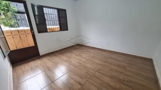 Casa com 2 Quartos para alugar, 70m² no Vila Maria, Botucatu