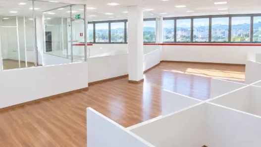 Sala Comercial para alugar, 400m² no Vale do Sereno, Nova Lima