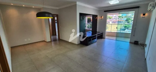 Apartamento com 3 Quartos para alugar, 130m² no Tabajaras, Uberlândia