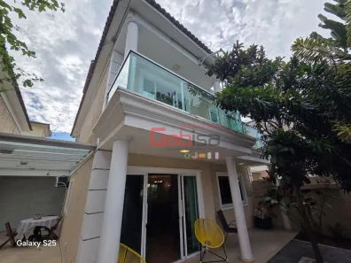 Casa com 3 Quartos à venda, 133m² no Portinho, Cabo Frio