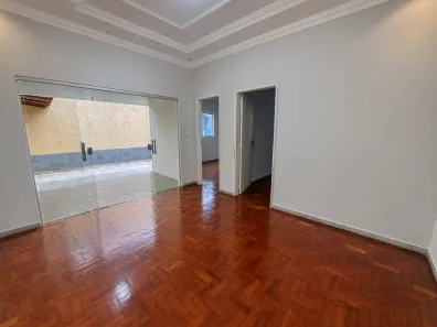 Casa com 2 Quartos para alugar, 70m² no Betânia, Belo Horizonte