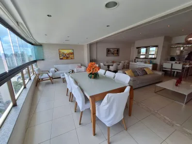 Apartamento com 4 Quartos à venda, 185m² no Vitória, Salvador
