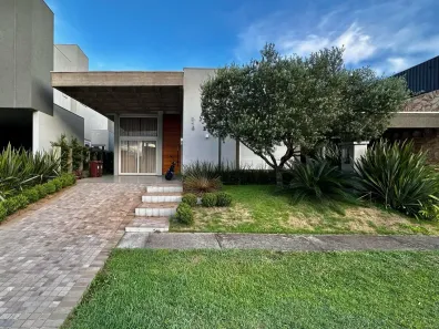 Casa de Condomínio com 4 Quartos à venda, 190m² no , Capão da Canoa