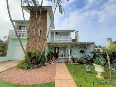 Casa com 4 Quartos à venda, 250m² no Torres, Torres