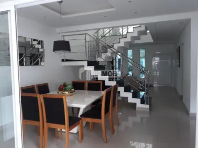 Casa de Condomínio com 3 Quartos à venda, 220m² no Loteamento Residencial Campos do Conde II, Tremembé