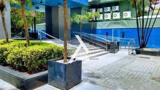 Sala Comercial para alugar, 135m² no Vila Olímpia, São Paulo