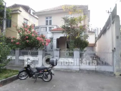 Sobrado com 5 Quartos à venda, 260m² no Grajaú, Rio de Janeiro