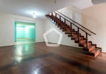 Casa com 6 Quartos à venda, 331m² no Vila Mariana, São Paulo