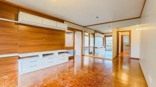 Apartamento com 3 Quartos para alugar, 113m² no Petrópolis, Porto Alegre