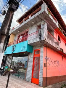 Sobrado com 3 Quartos para alugar, 250m² no Marambaia, Belém