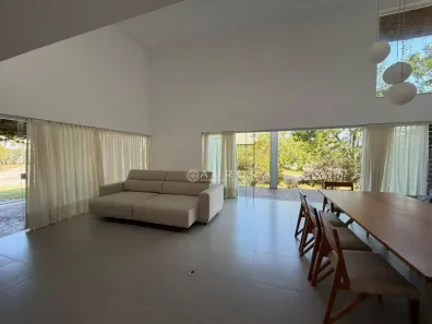 Casa de Condomínio com 5 Quartos para alugar, 300m² no Campeche, Florianópolis