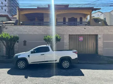 Casa com 4 Quartos para alugar, 324m² no Jardim Riacho das Pedras, Contagem