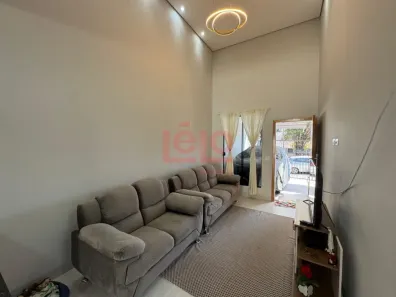 Casa com 3 Quartos à venda, 91m² no Jardim Licce, Maringá