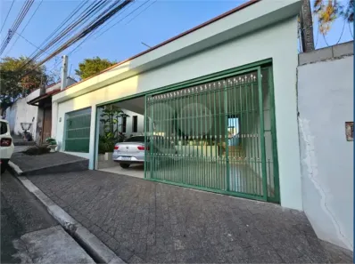 Casa com 3 Quartos à venda, 154m² no Centro, Poá
