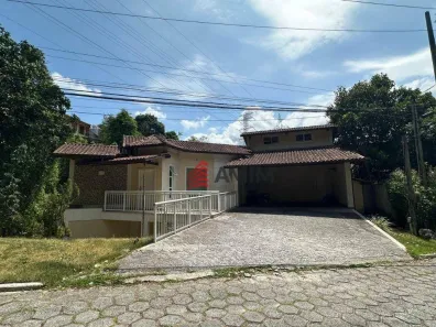 Casa de Condomínio com 4 Quartos à venda, 280m² no Sapê, Niterói