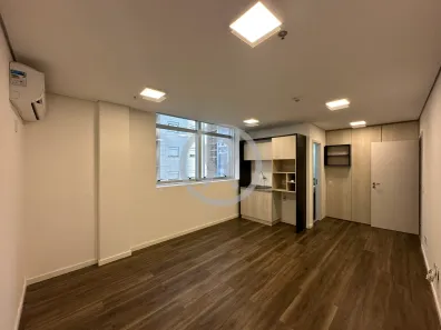 Sala Comercial para alugar, 25m² no Funcionários, Belo Horizonte