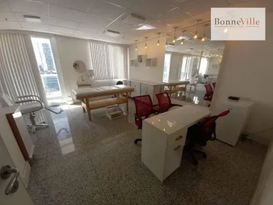 Sala Comercial à venda, 32m² no Chácara Santo Antônio (Zona Sul), São Paulo