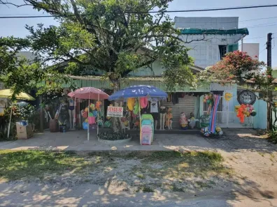 Casa com 7 Quartos à venda, 305m² no , Itapoá