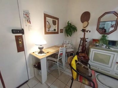 Kitnet à venda, 25m² no Ponta da Praia, Santos