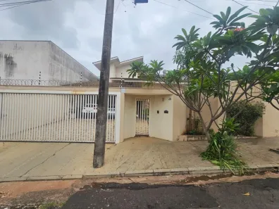 Casa com 4 Quartos à venda, 380m² no Jardim Nazareth, São José do Rio Preto