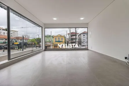 Ponto Comercial para venda ou aluguel, 550m² no Vila Mathias, Santos