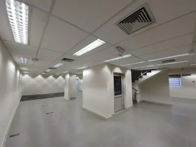 Sala Comercial para alugar, 465m² no Jardim Sumaré, Ribeirão Preto