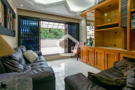Casa com 3 Quartos à venda, 153m² no Parque Jabaquara, São Paulo