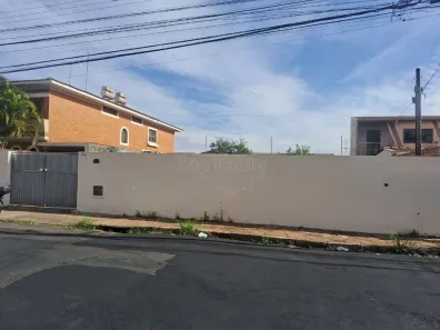 Casa com 1 Quarto para alugar, 85m² no Centro, Araraquara