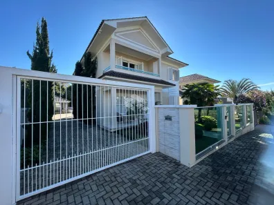 Casa de Condomínio com 3 Quartos à venda, 283m² no Country, Santa Cruz do Sul