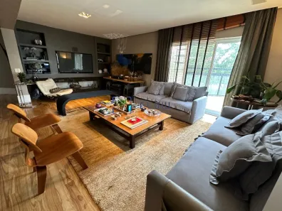 Apartamento com 4 Quartos à venda, 271m² no Vila Suzana, São Paulo