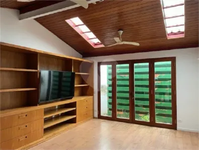 Casa com 3 Quartos à venda, 198m² no Vila Madalena, São Paulo