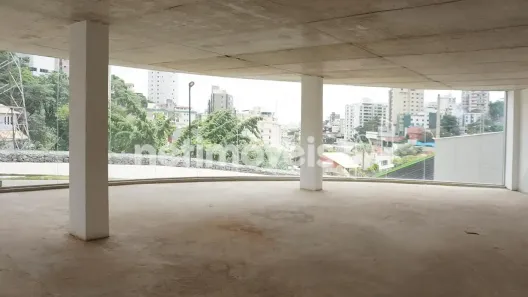 Ponto Comercial para alugar, 234m² no Santa Lúcia, Belo Horizonte