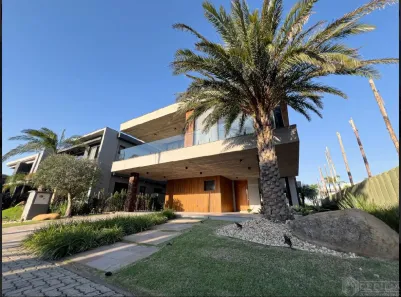 Casa de Condomínio com 5 Quartos à venda, 560m² no , Xangri-lá