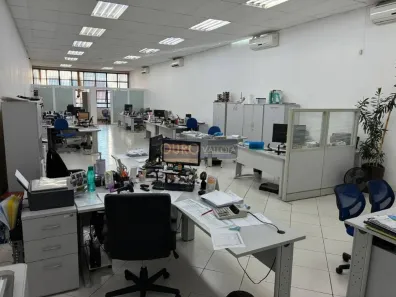 Prédio Comercial para alugar, 800m² no Brás, São Paulo