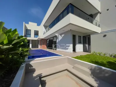 Casa com 3 Quartos à venda, 261m² no Jardim das Mansões, Cambé