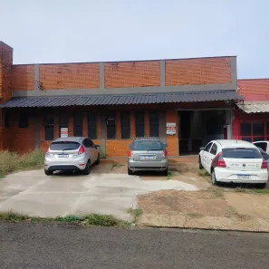 para alugar, 494m² no Waldemar Hauer, Londrina