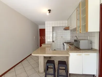 Apartamento com 2 Quartos para alugar, 68m² no Carvoeira, Florianópolis