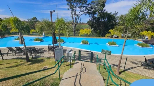 Lote/Terreno à venda, 237m² no Jardins Versalhes, Aparecida de Goiânia