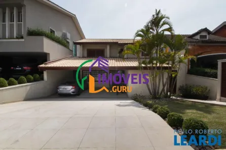 Casa de Condomínio com 3 Quartos à venda, 360m² no Alphaville, Santana de Parnaíba