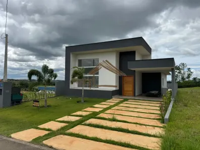 Casa de Condomínio com 3 Quartos à venda, 450m² no Condomínio Ninho Verde, Porangaba