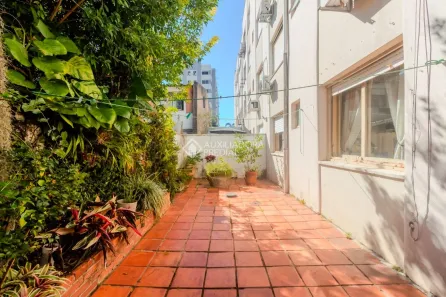 Apartamento com 2 Quartos à venda, 61m² no Santana, Porto Alegre