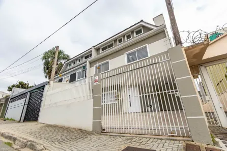 Sobrado com 4 Quartos à venda, 154m² no Uberaba, Curitiba