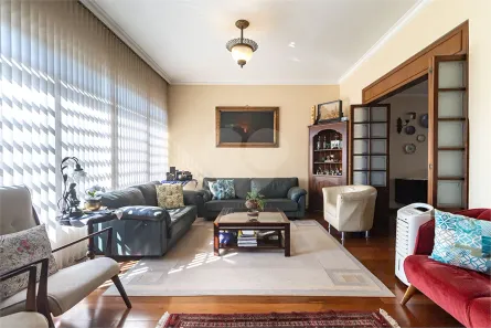Sobrado com 3 Quartos à venda, 230m² no Pacaembu, São Paulo