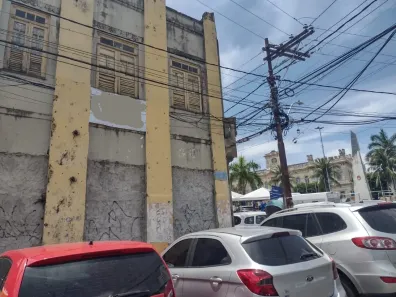 Prédio Comercial à venda, 200m² no Nazaré, Salvador