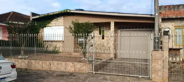 Casa com 3 Quartos para alugar, 55m² no Vila Princesa Izabel, Cachoeirinha