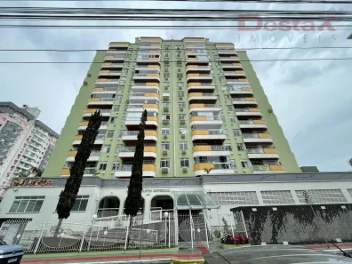 Apartamento com 2 Quartos para alugar, 91m² no Campinas, São José