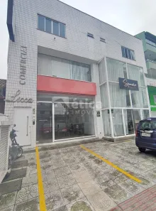 Sala Comercial para alugar, 60m² no Fazenda, Itajaí
