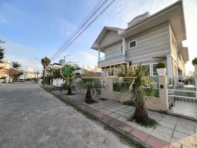 Casa de Condomínio com 9 Quartos à venda, 660m² no Jurerê, Florianópolis