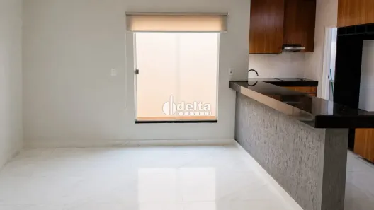 Casa com 2 Quartos à venda, 84m² no Shopping Park, Uberlândia