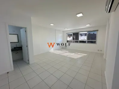 Sala Comercial à venda, 38m² no Estreito, Florianópolis
